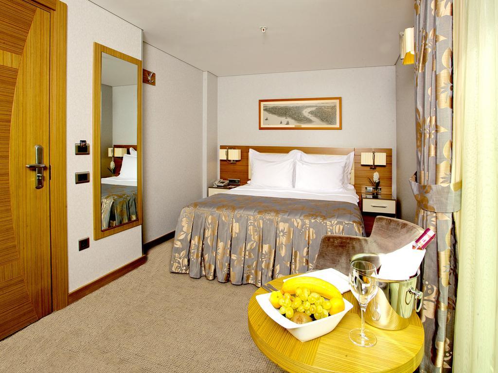 Hotel Momento - Special Category Istanbul Exterior photo